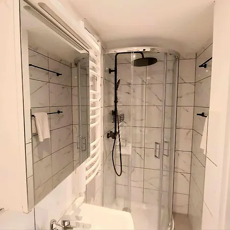 Vacationclub - Plac Ratuszowy 30 Apartament 10 * Jelenia Góra